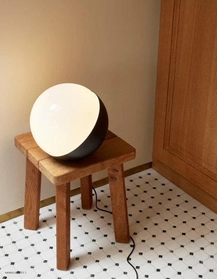VL Studio Tisch/Stehleuchte | Matt schwarz
